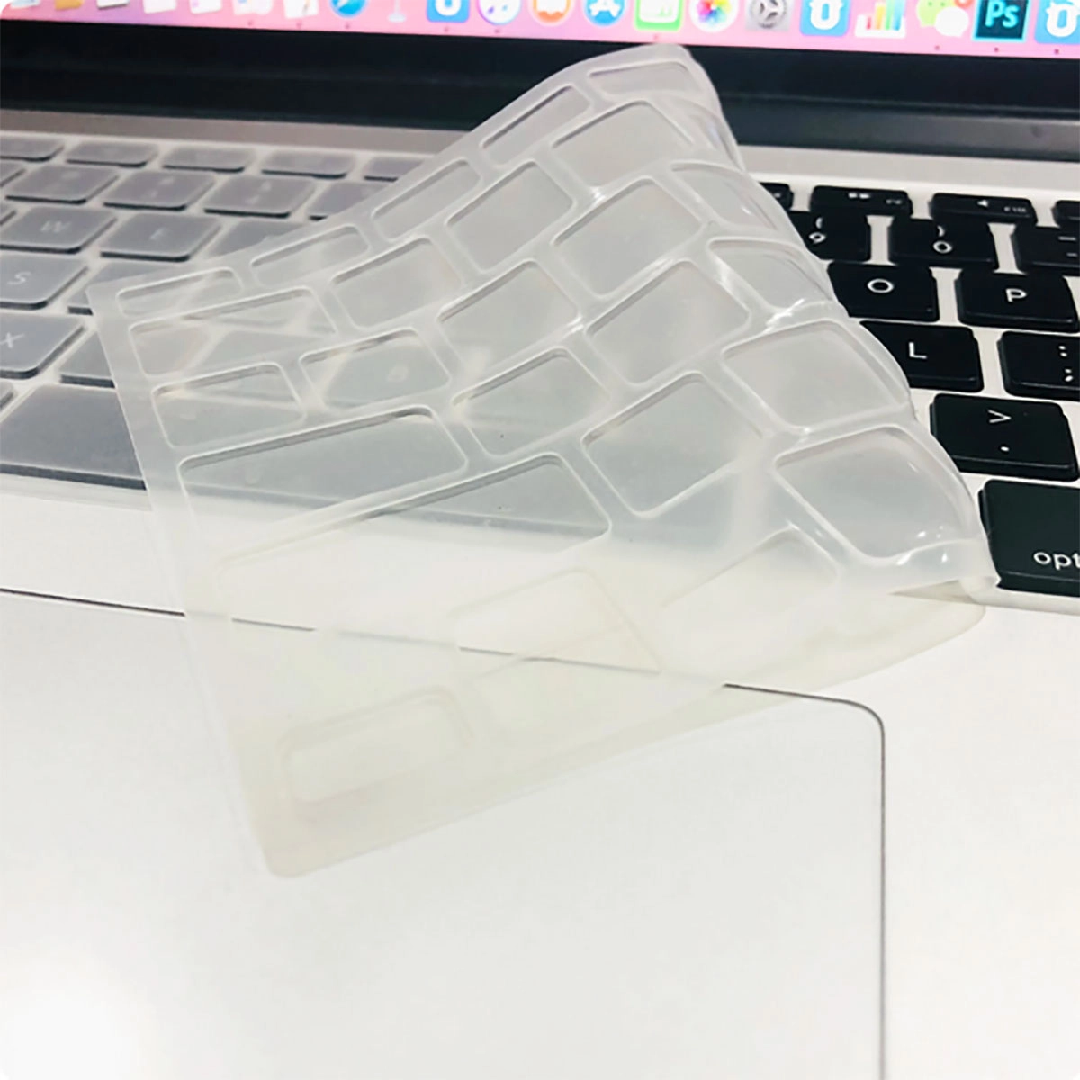 Macbook Uyumlu 13’ 2017 A1466 Zore Klavye Koruyucu Transparan Buzlu Silikon Ped