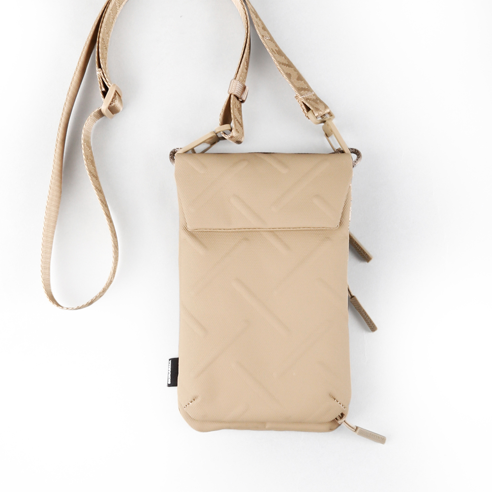 Skinarma%20Sling%20Pouch%20Juno%20Cross-Hatch%20Desenli%20Naylon%20Scout%20Boyun%20Askı%20Kayışlı%20Çapraz%20Vücut%20Çantası